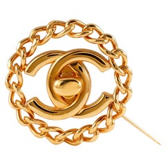 Chanel Gold CC Clasp with Chain Surround Pin