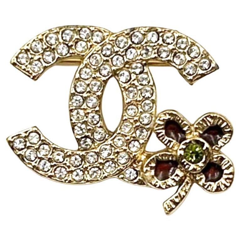 Chanel Gold CC Star Black Bead Pearl Crystal Small Brooch