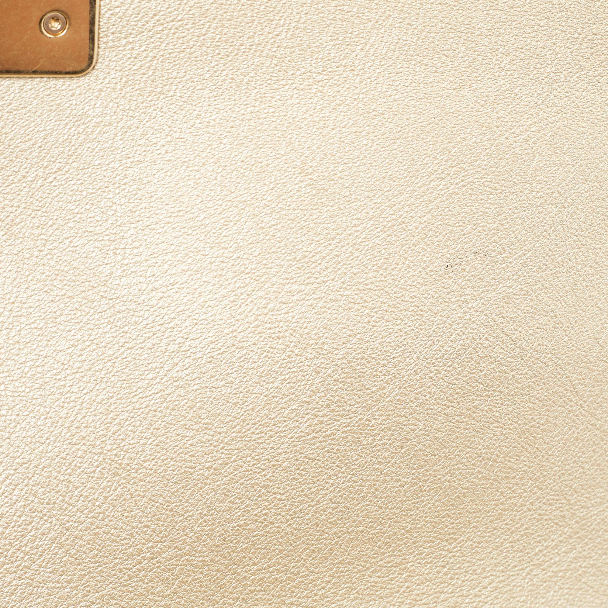 Chanel Gold CC Cut Out Leather Medium Boy Bag For Sale 10