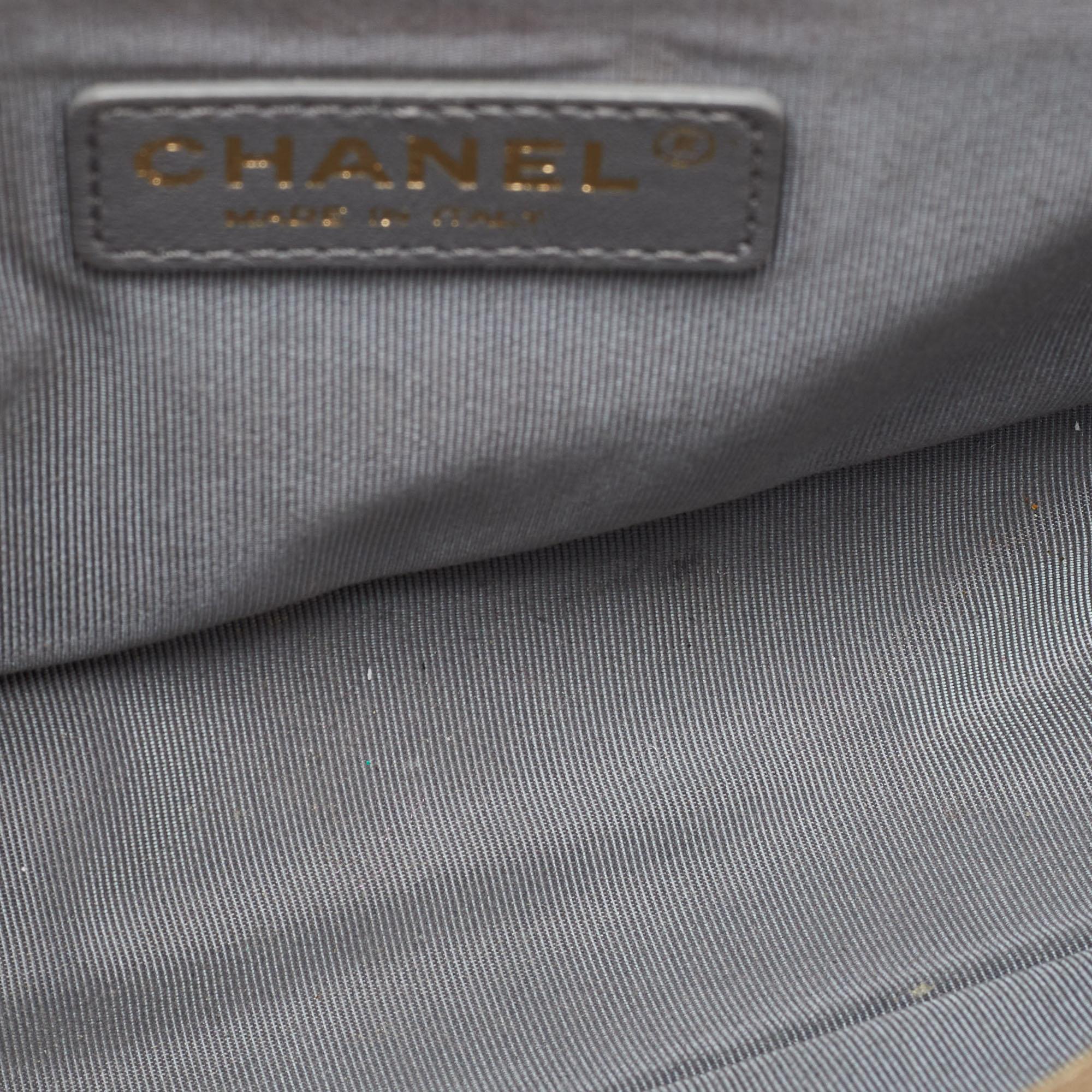 Chanel Gold CC Cut Out Leather Medium Boy Bag For Sale 13