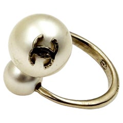 Chanel Gold CC Double Pearl Ring