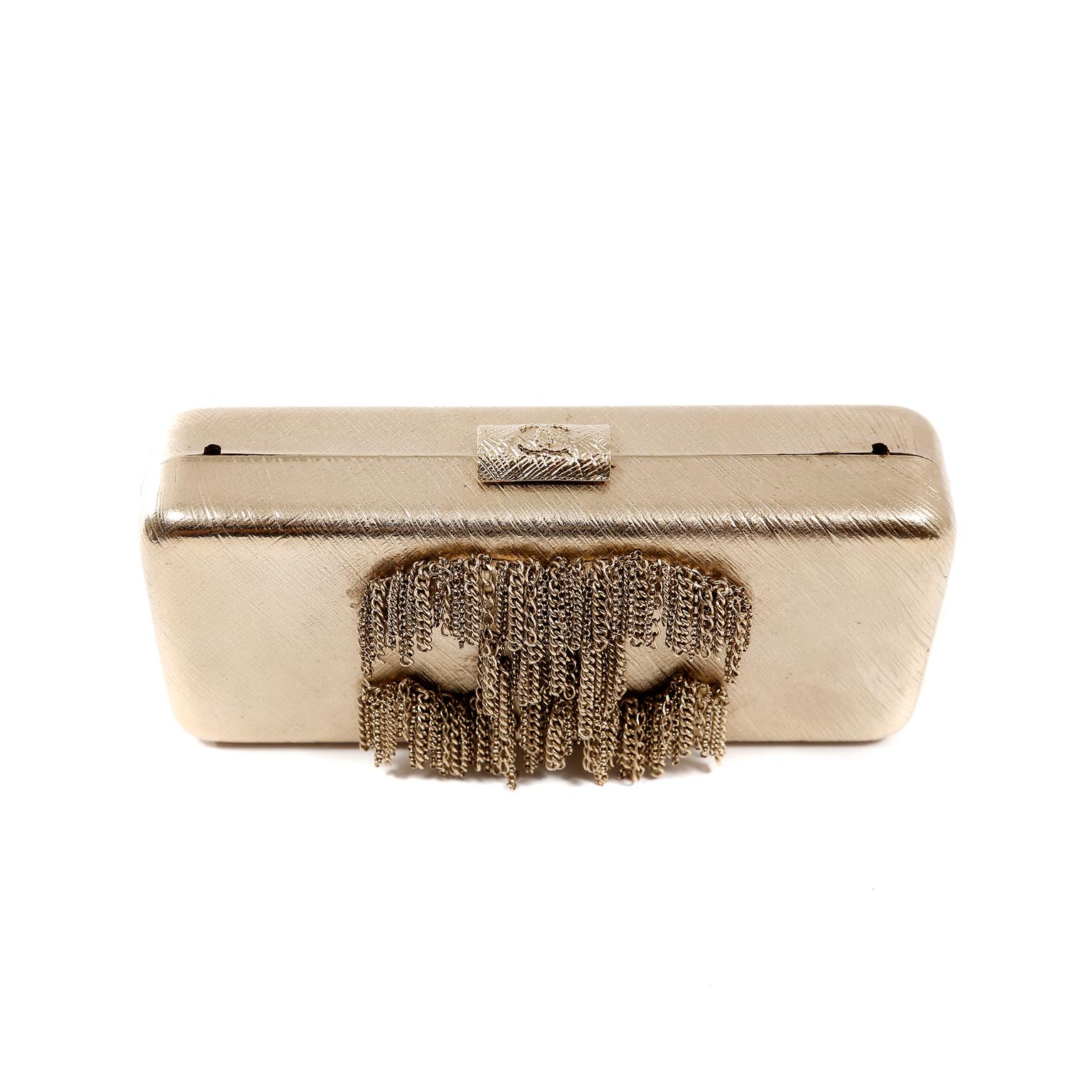 Pochette a scatola Chanel oro CC con catene gocciolanti In condizioni ottime a Palm Beach, FL