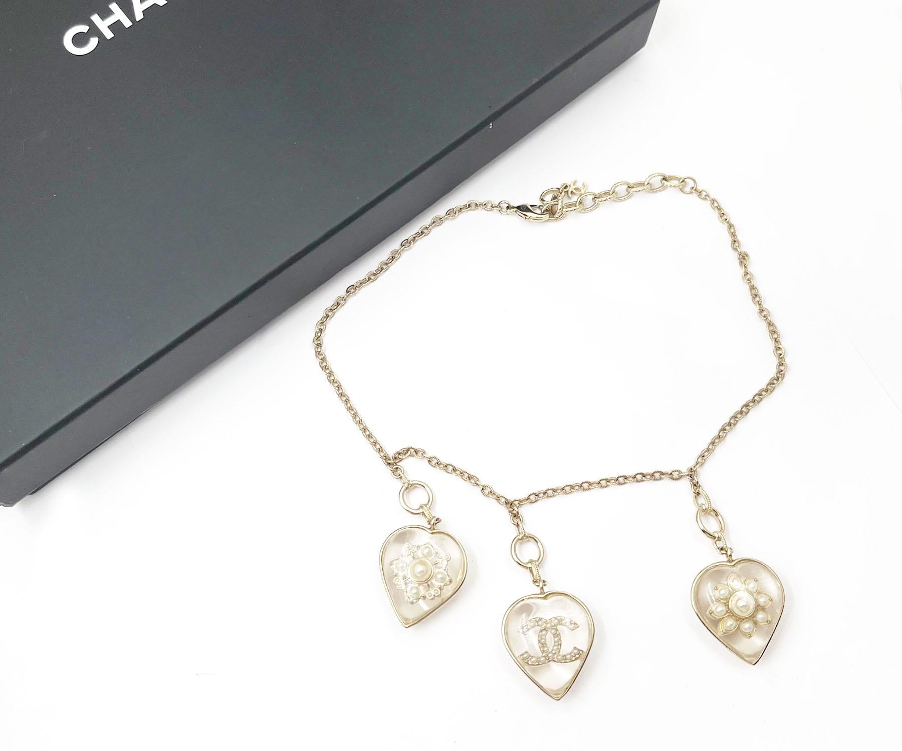 Artisan Chanel Gold CC Flower Heart Charm Necklace   For Sale