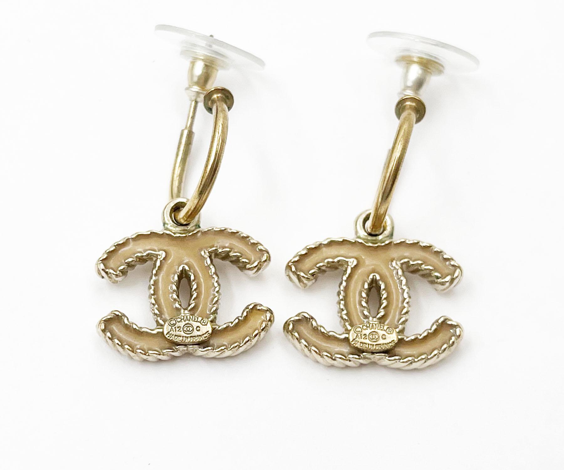 Chanel Gold CC Frame Beige Enamel Hoop Earrings  In Excellent Condition In Pasadena, CA