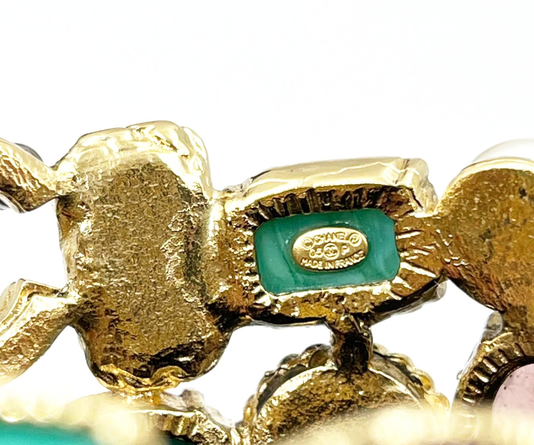 Women's Chanel Gold CC Gemstone Cuff Bangle Bracelet  Cuff For Sale