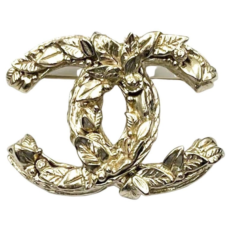 Chanel Gold CC Golden Leaves Brooch For Sale at 1stDibs