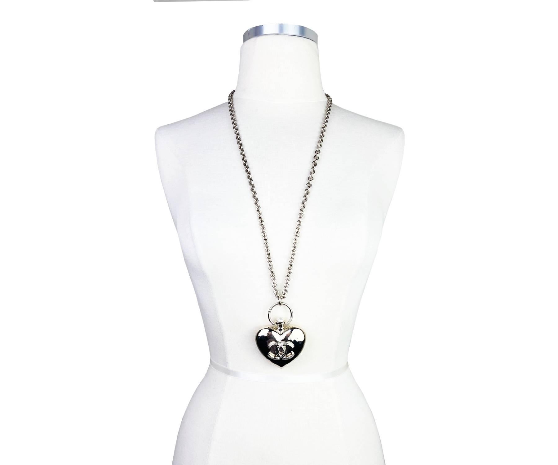 chanel locket necklace