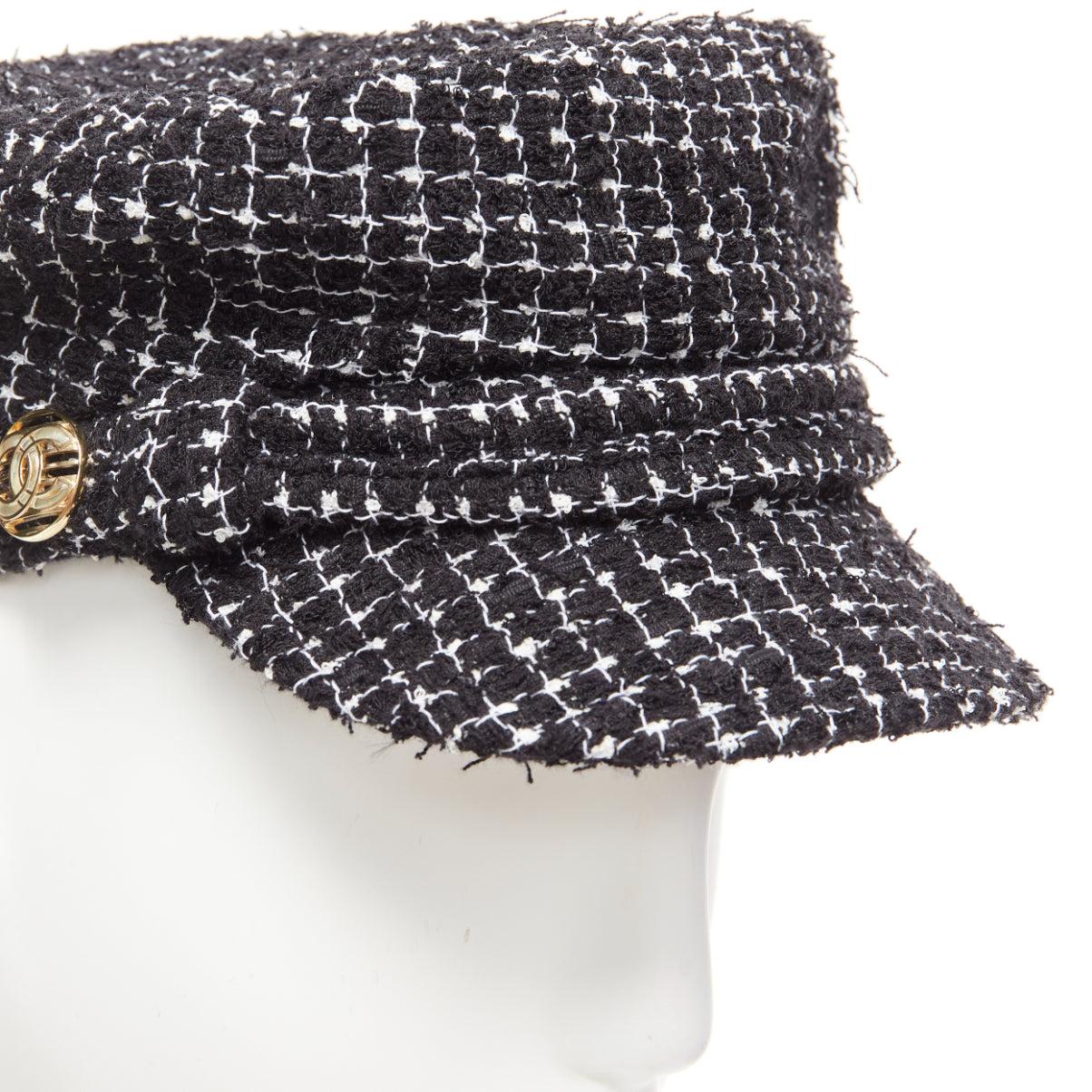 CHANEL gold CC logo button black white cotton tweed newsboy hat S 3