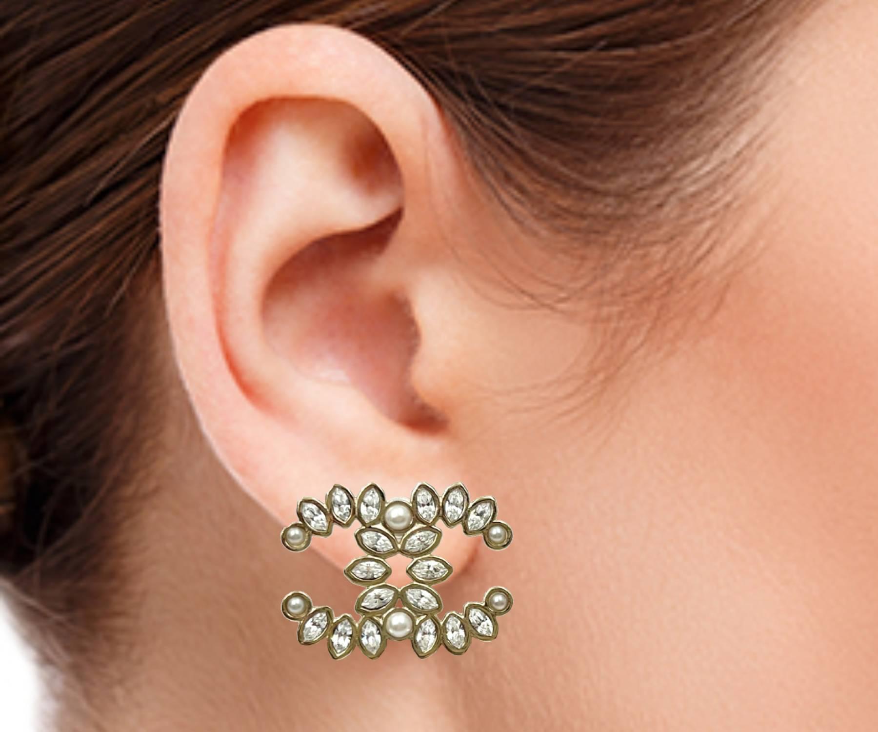 chanel bow earrings