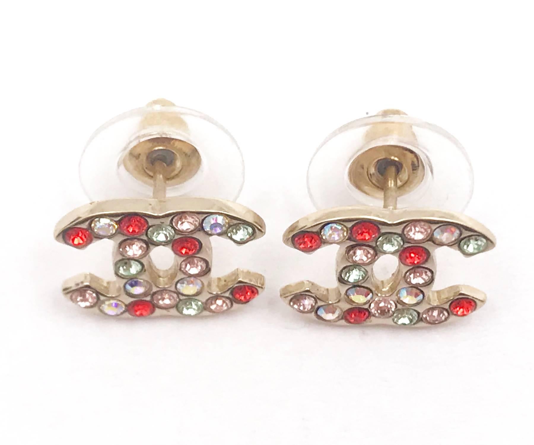 Chanel Gold CC Multi Red Crystal Small Piercing Earrings In Excellent Condition In Pasadena, CA