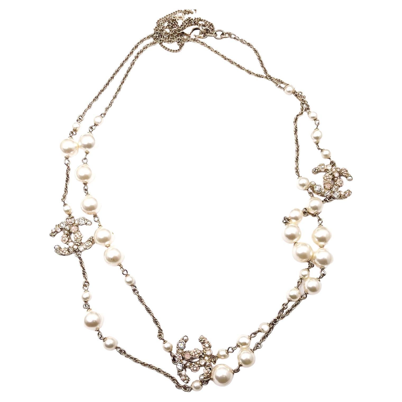 Chanel gold CC Pastel Flower Crystal Pearl Long Necklace For Sale