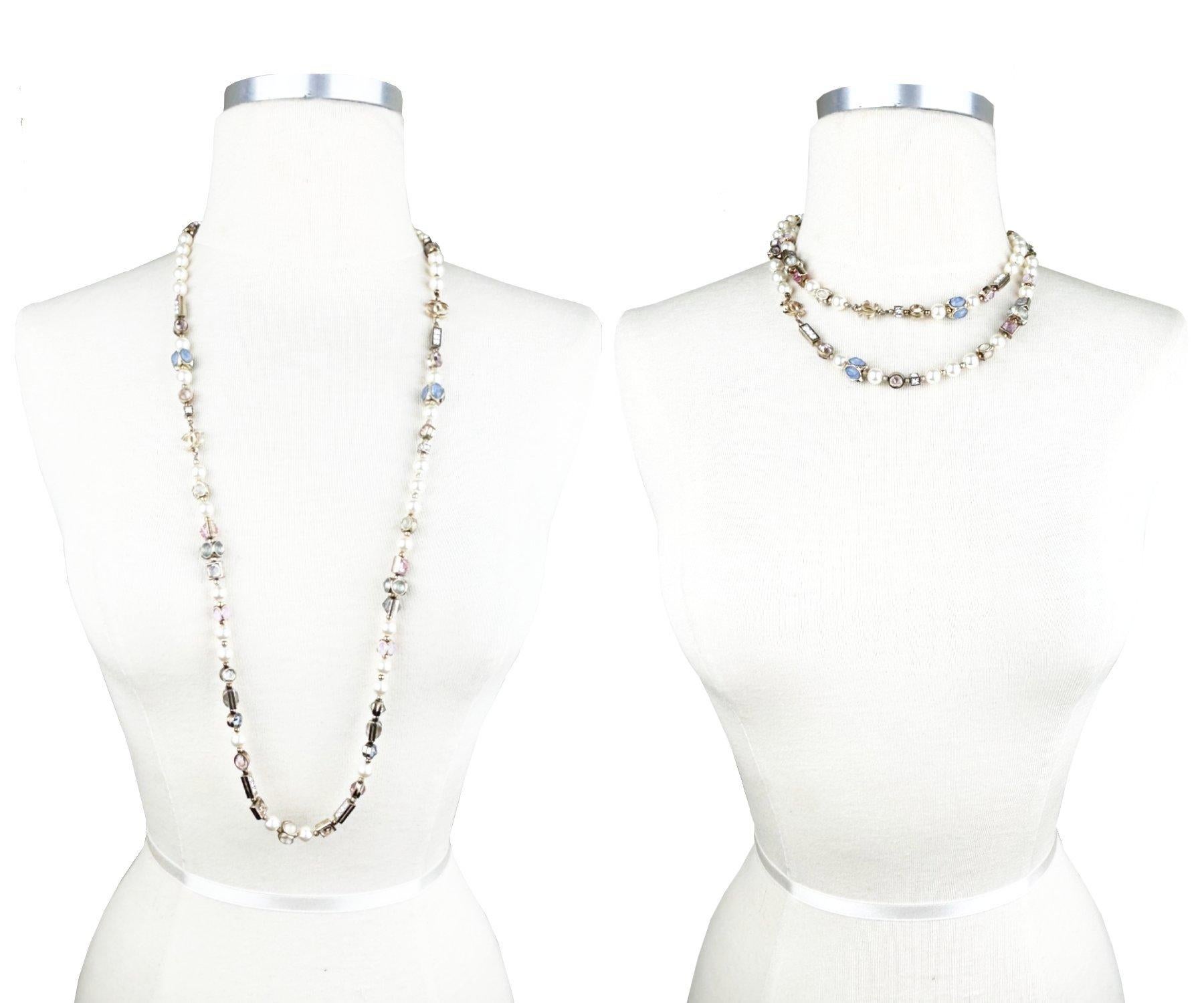 Chanel Gold CC Pastel Gemstone Long Necklace In Excellent Condition For Sale In Pasadena, CA