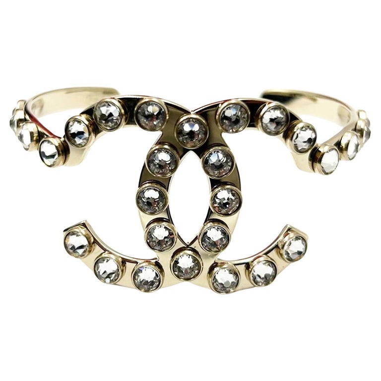 Chanel Cuff Bangle Bracelet Clear Crystals Pearls – LLBazar