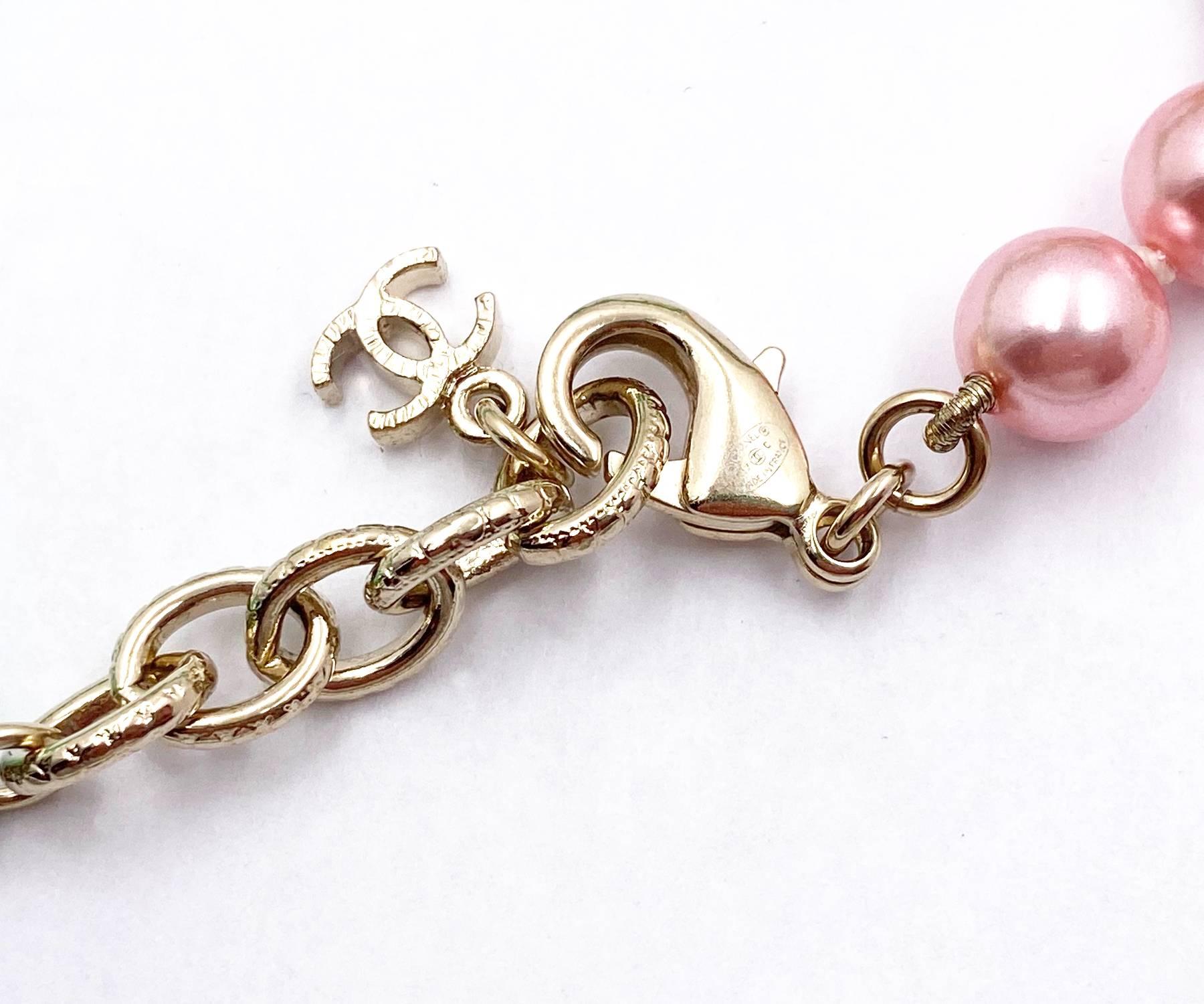 Women's Chanel Gold CC Star Neon Rainbow Candy Pearl Necklace For Sale