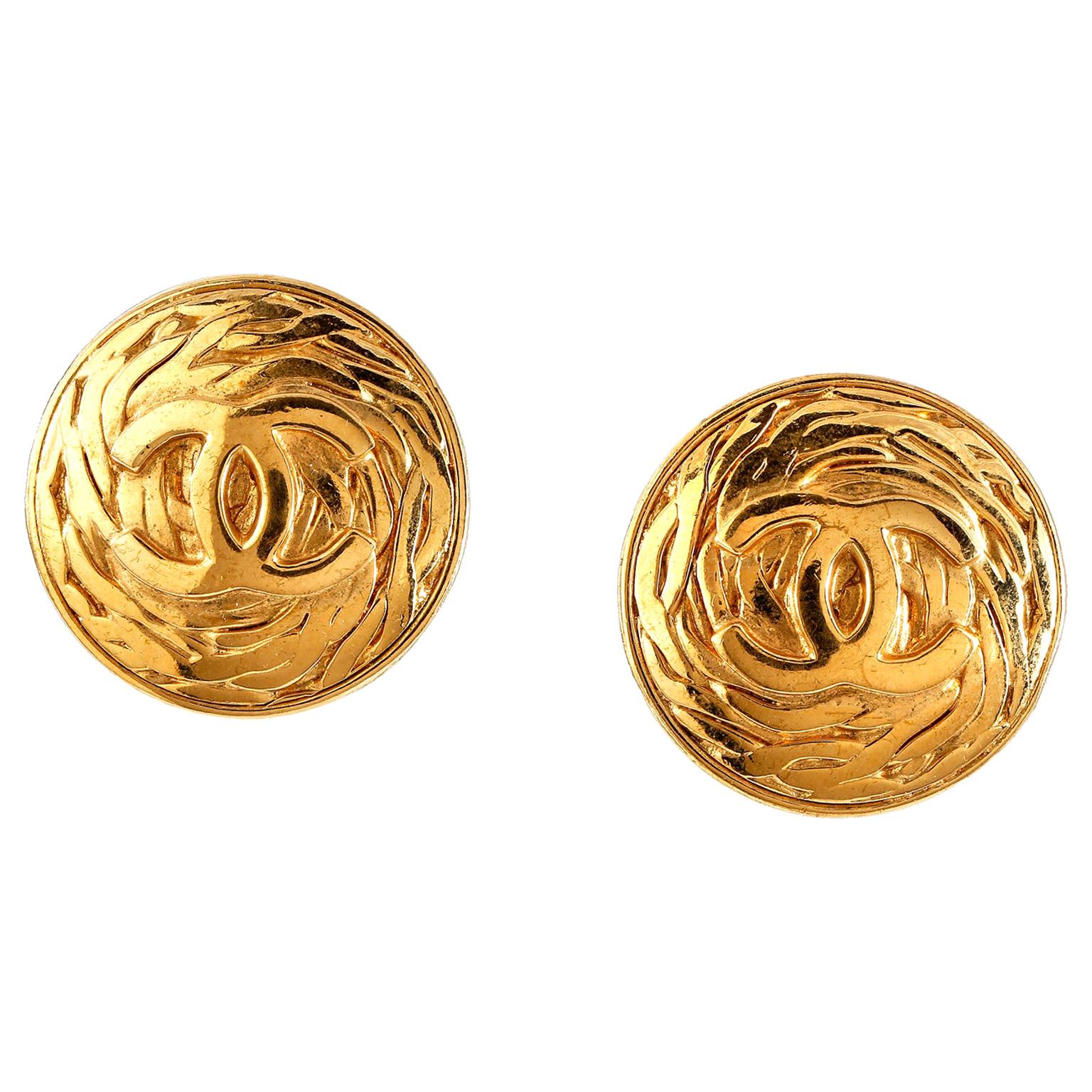 Chanel Gold CC Swirl Clip On Earrings