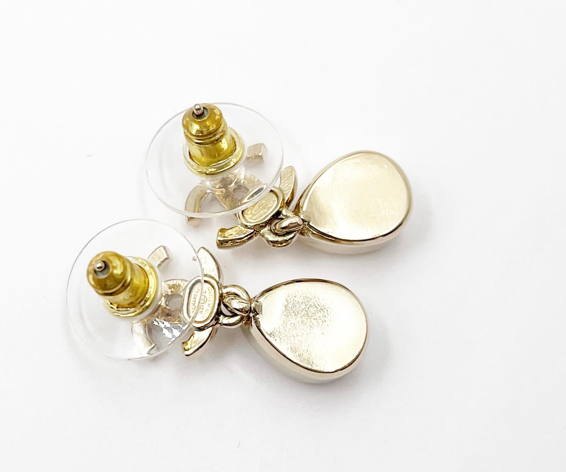 chanel cc crystal drop earrings