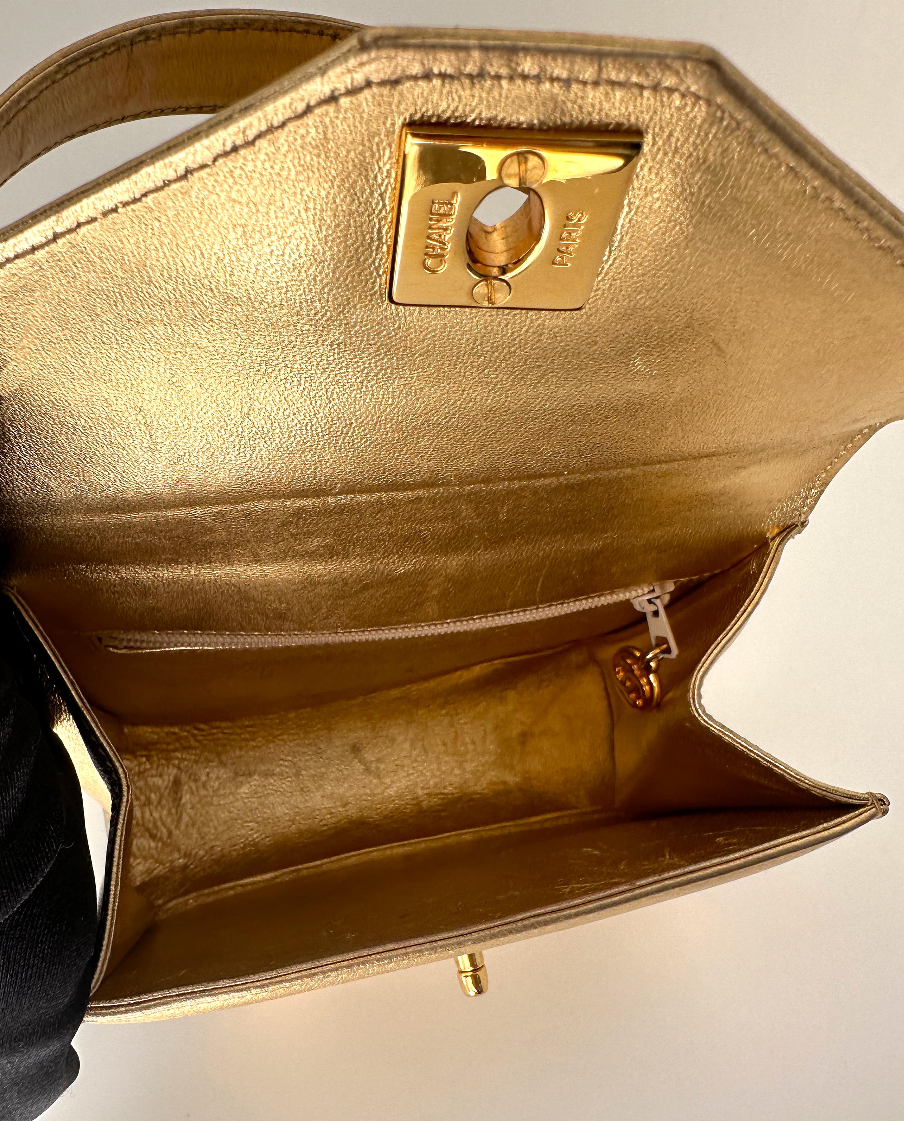 Chanel Gold CC Turn-Lock Mini Bag In Good Condition In London, GB