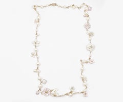 Chanel Gold CC Weiß Elfenbein Pastell Rosa Gänseblümchen Blume Lange Perlenkette