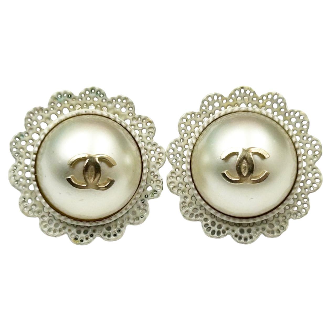 Chanel Gold CC White Lace Pearl Pearl Dangle Clip on Earrings