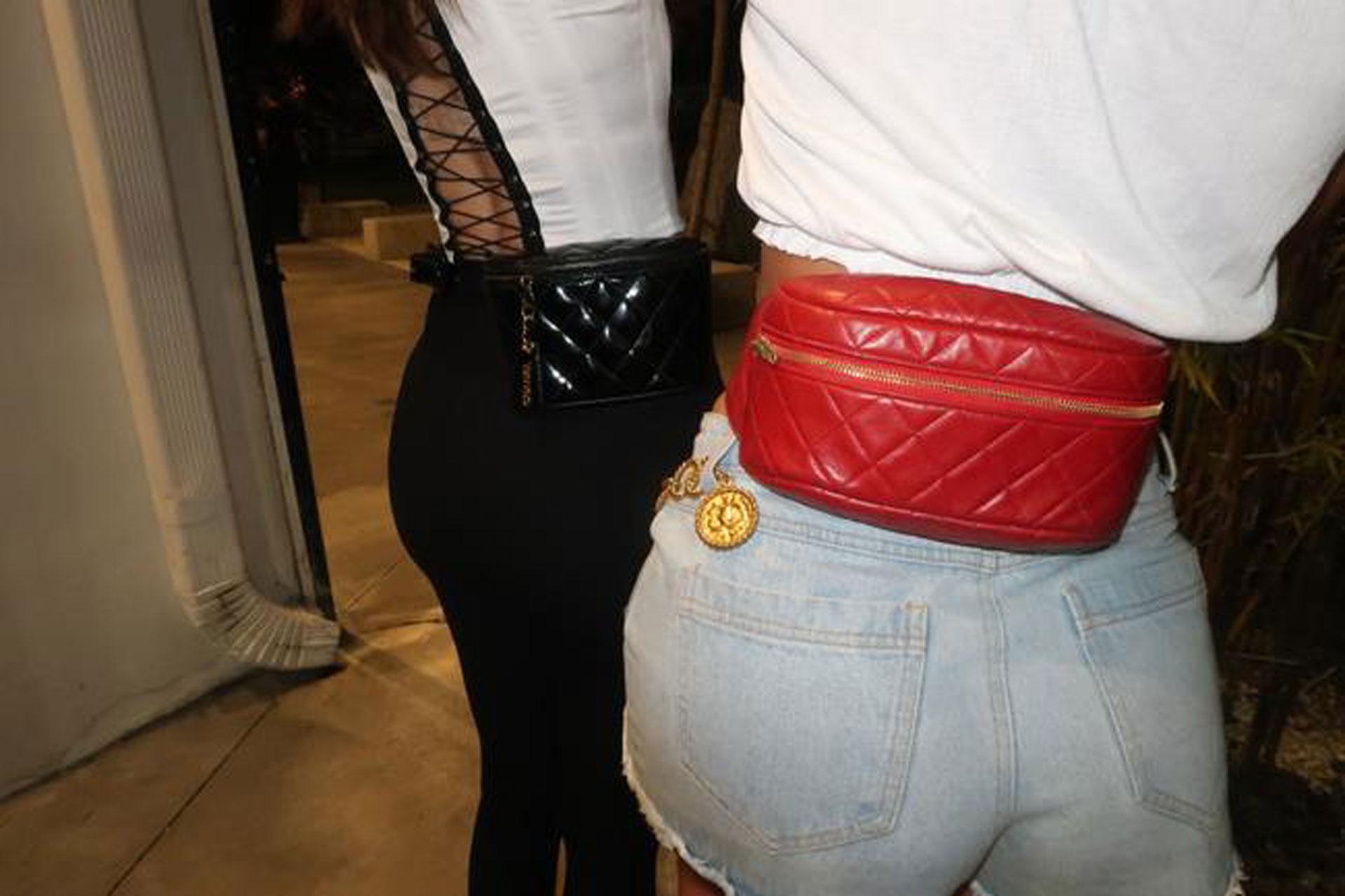 Women's or Men's Chanel Gold Chain Collector's Piece Red Belt Waist Fanny Pack For Sale