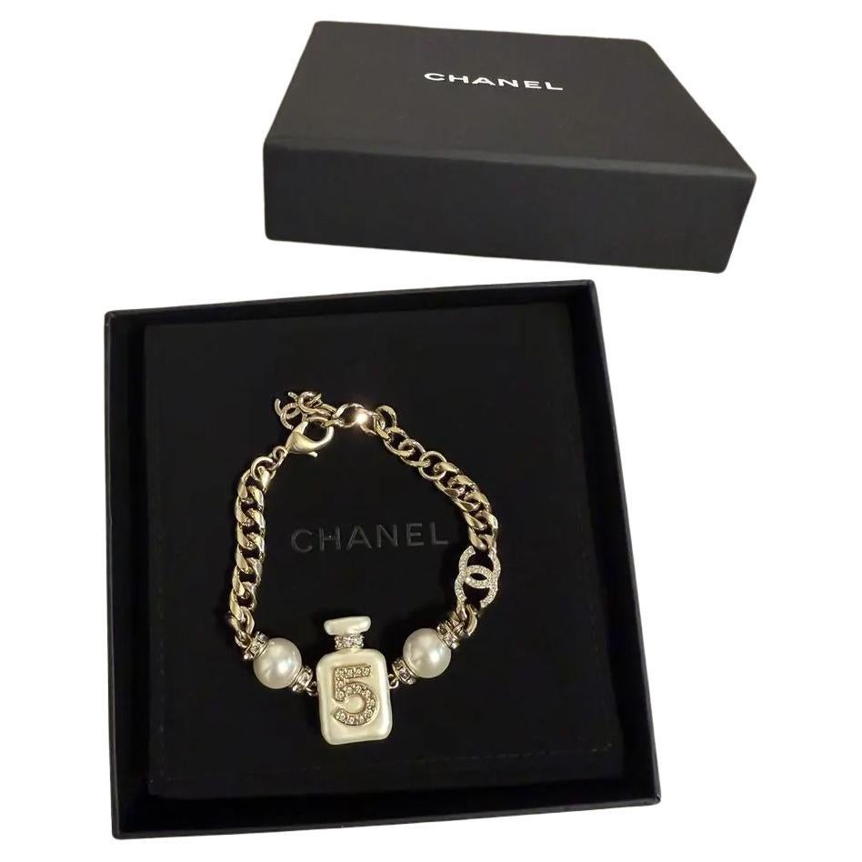 Il profumo Chanel Gold Chain in vendita