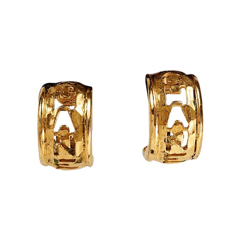 Chanel Gold CHANEL Cutout Clip On Earrings