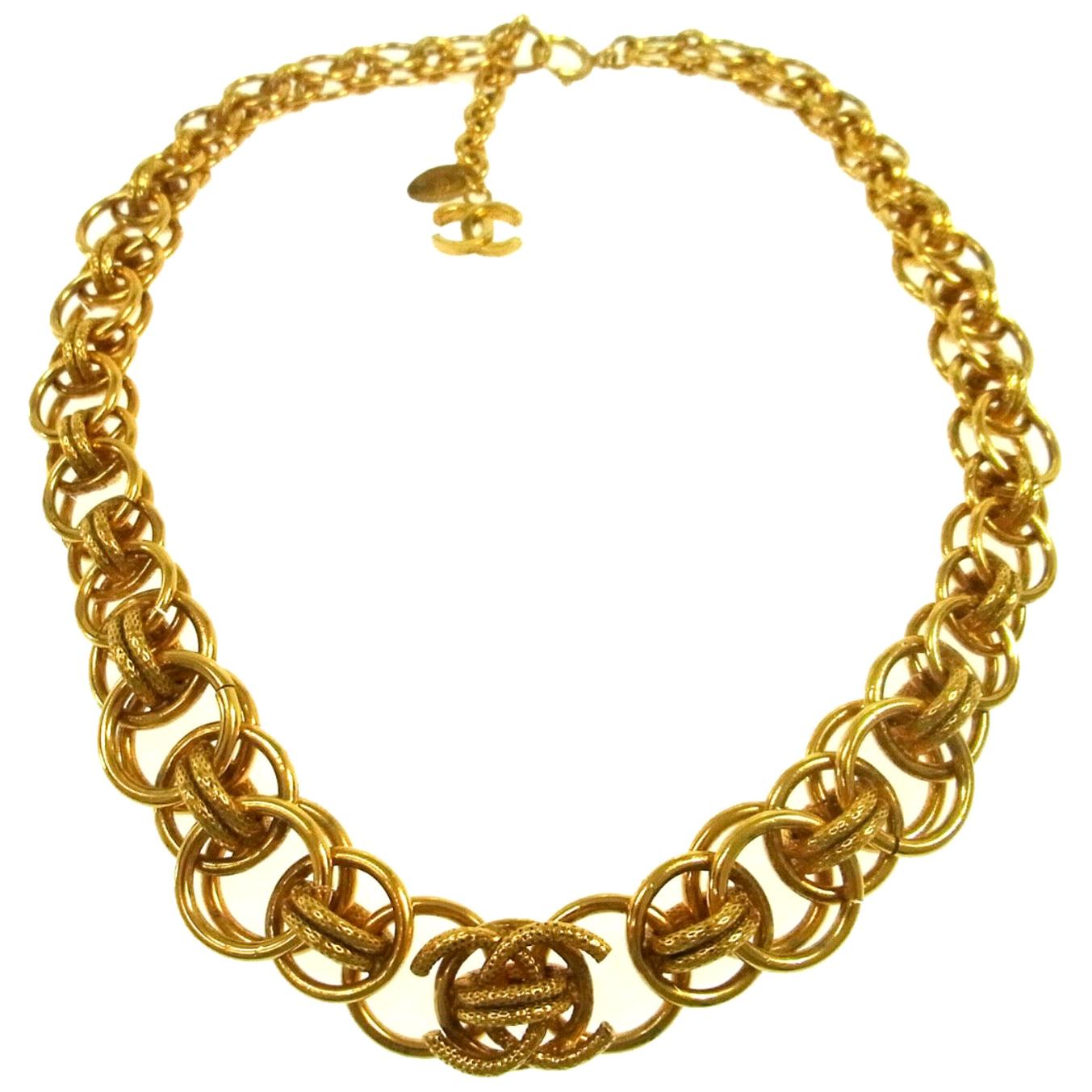 Chanel Gold Charm CC Chain Link Evening Pendant Choker Necklace