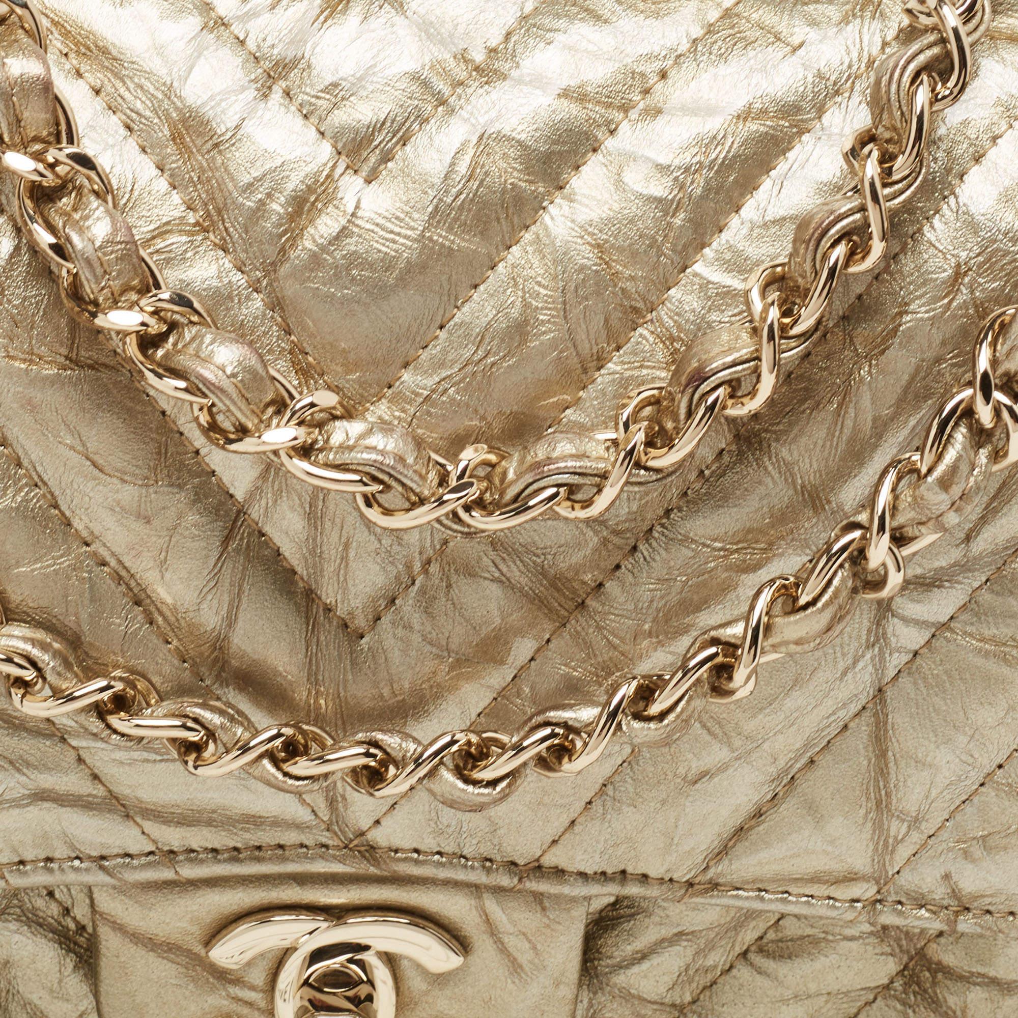 Chanel Gold Chevron Patent Leather Medium Classic Double Flap Bag For Sale 1
