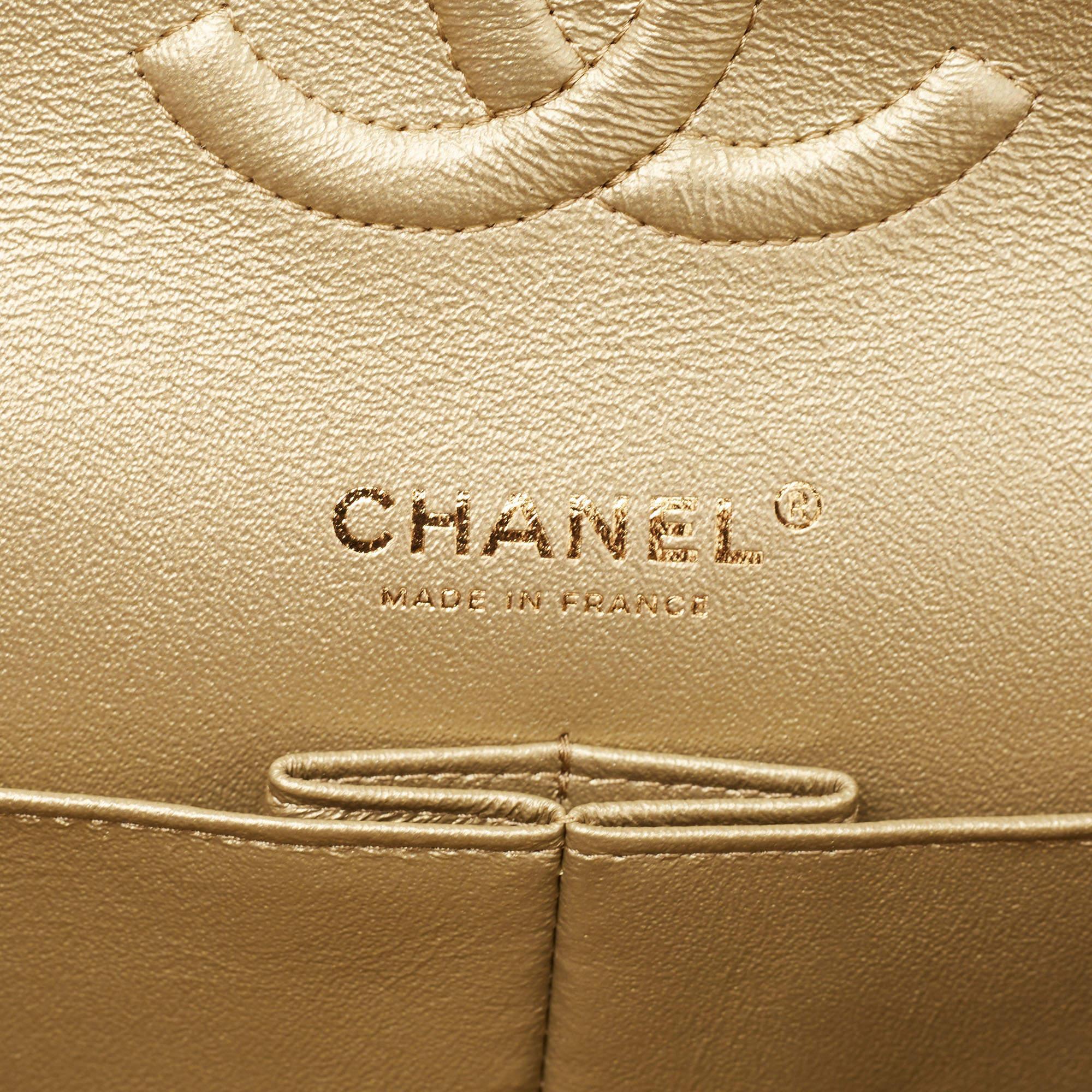 Chanel Gold Chevron Patent Leather Medium Classic Double Flap Bag For Sale 5
