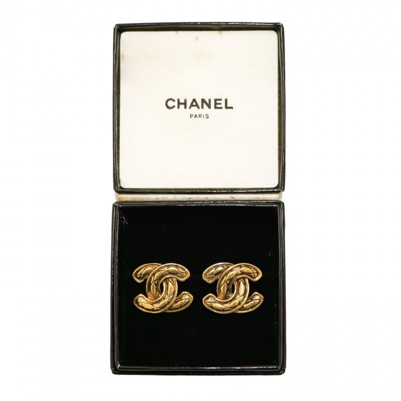 Women's Chanel Gold Clips Earrings