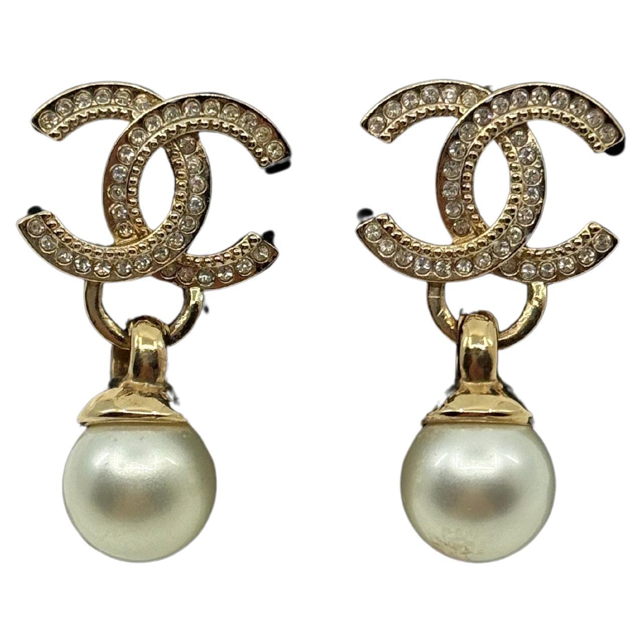 CHANEL Gold Crystal CC and Pearly White Dangle Earrings For Sale