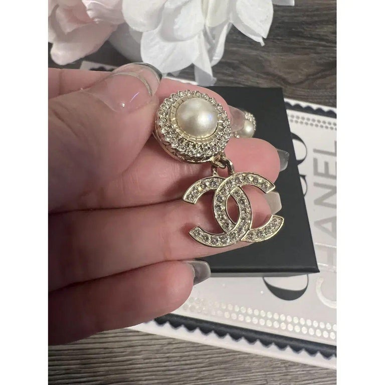 CHANEL Gold Crystal CC Pearl Dangle Earrings photo 3