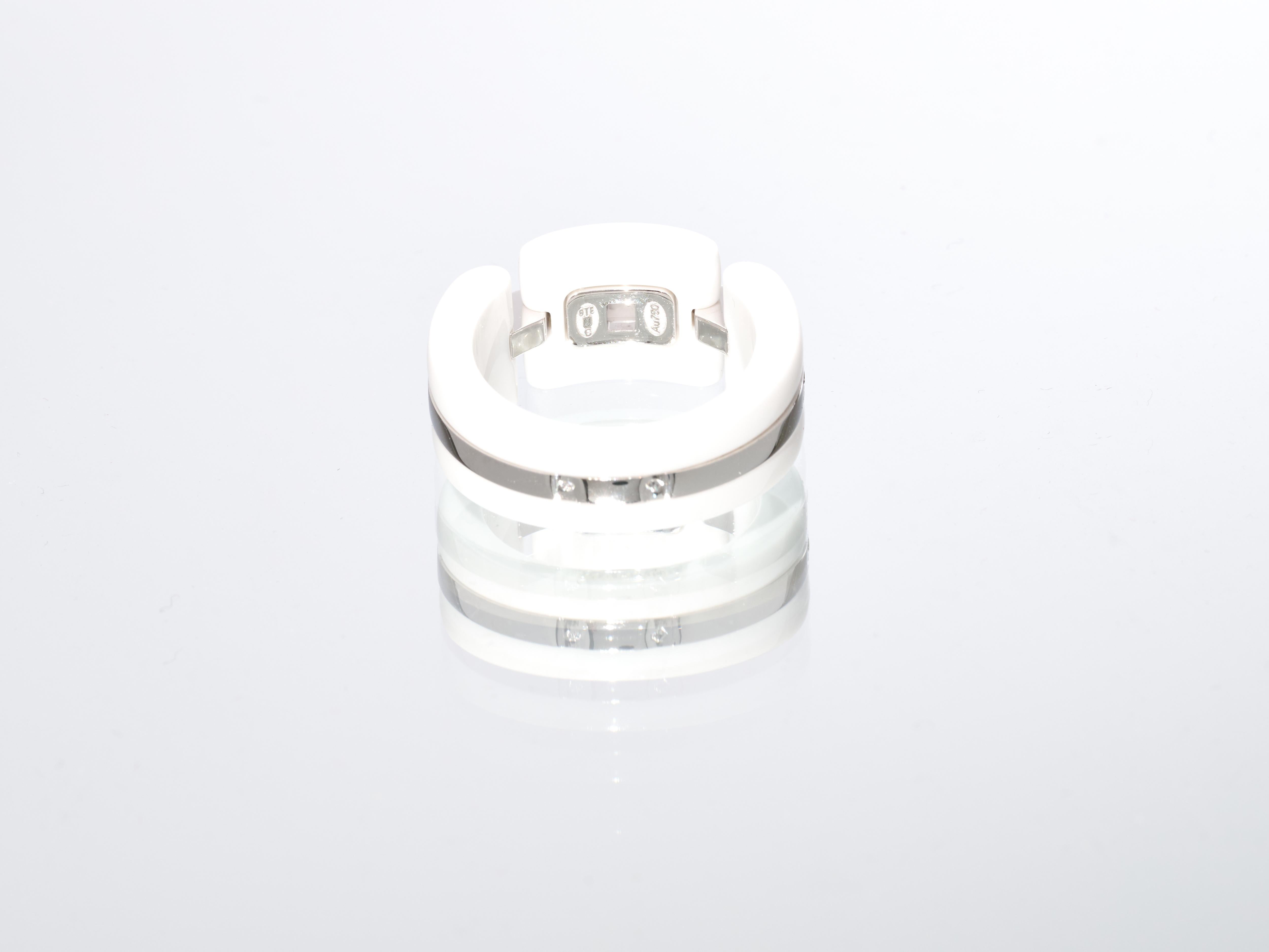 Chanel Gold Diamantring Ultra Weiß Keramik 18k Weißgold Breites Band EU 53 (Brillantschliff) im Angebot
