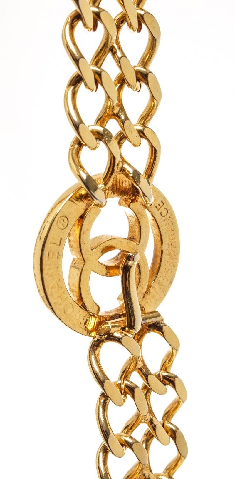 Modern Chanel Gold Double Oval Link Chain Necklace/Belt For Sale