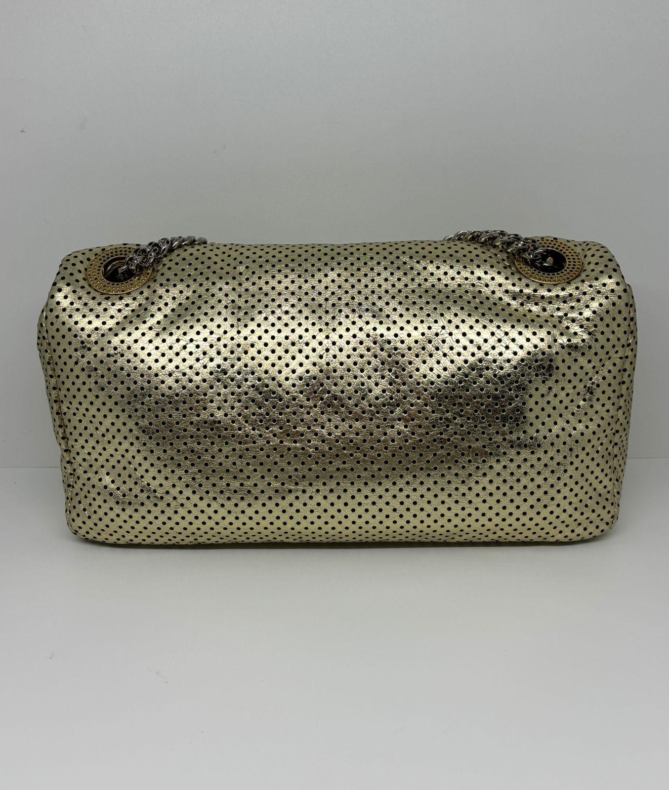 Chanel Taladro Dorado Perforado 2.55 Reissue Bolso Solapa Mediano en venta 3