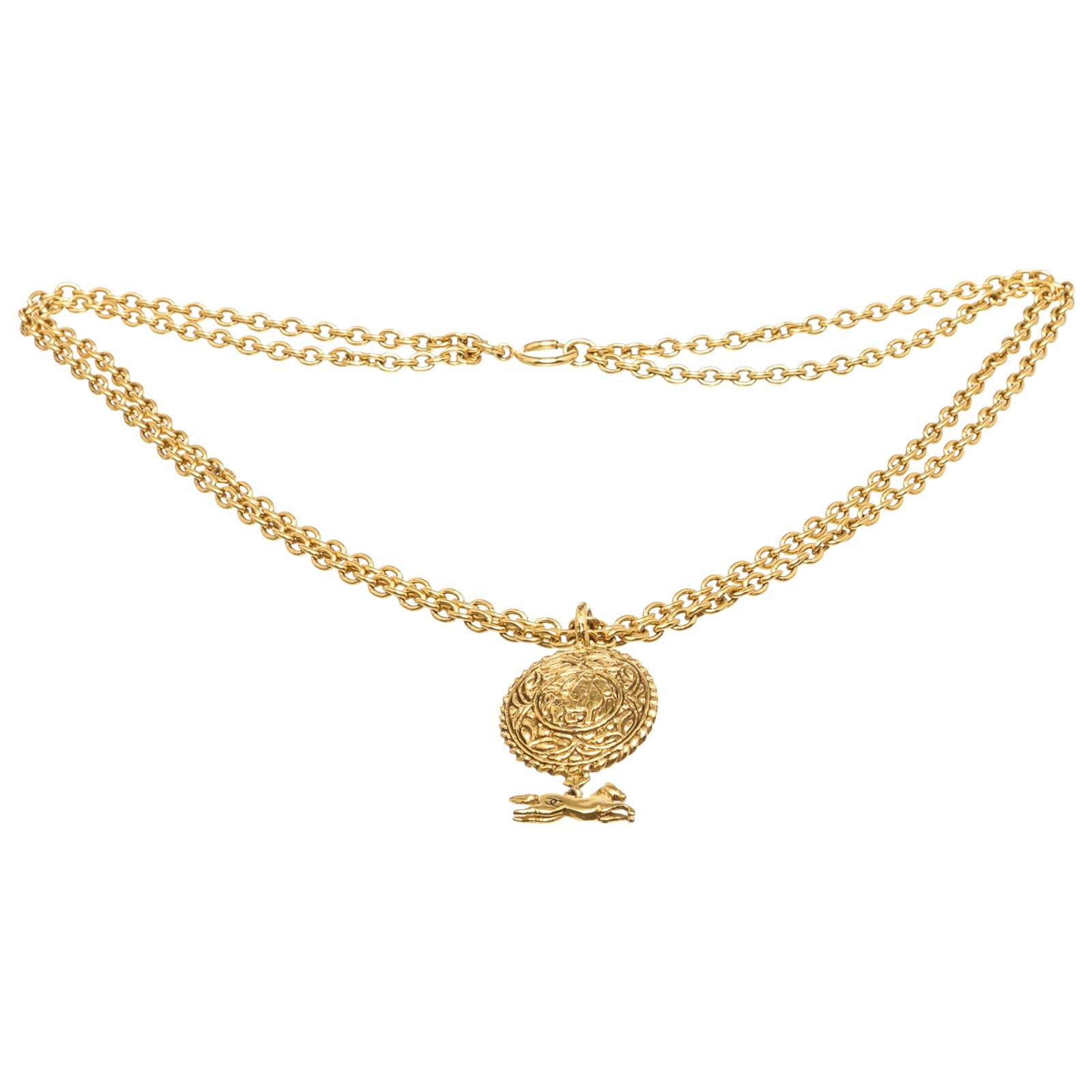 Chanel Gold Equestrian CC Medallion Vintage Pendant Chain Necklace
