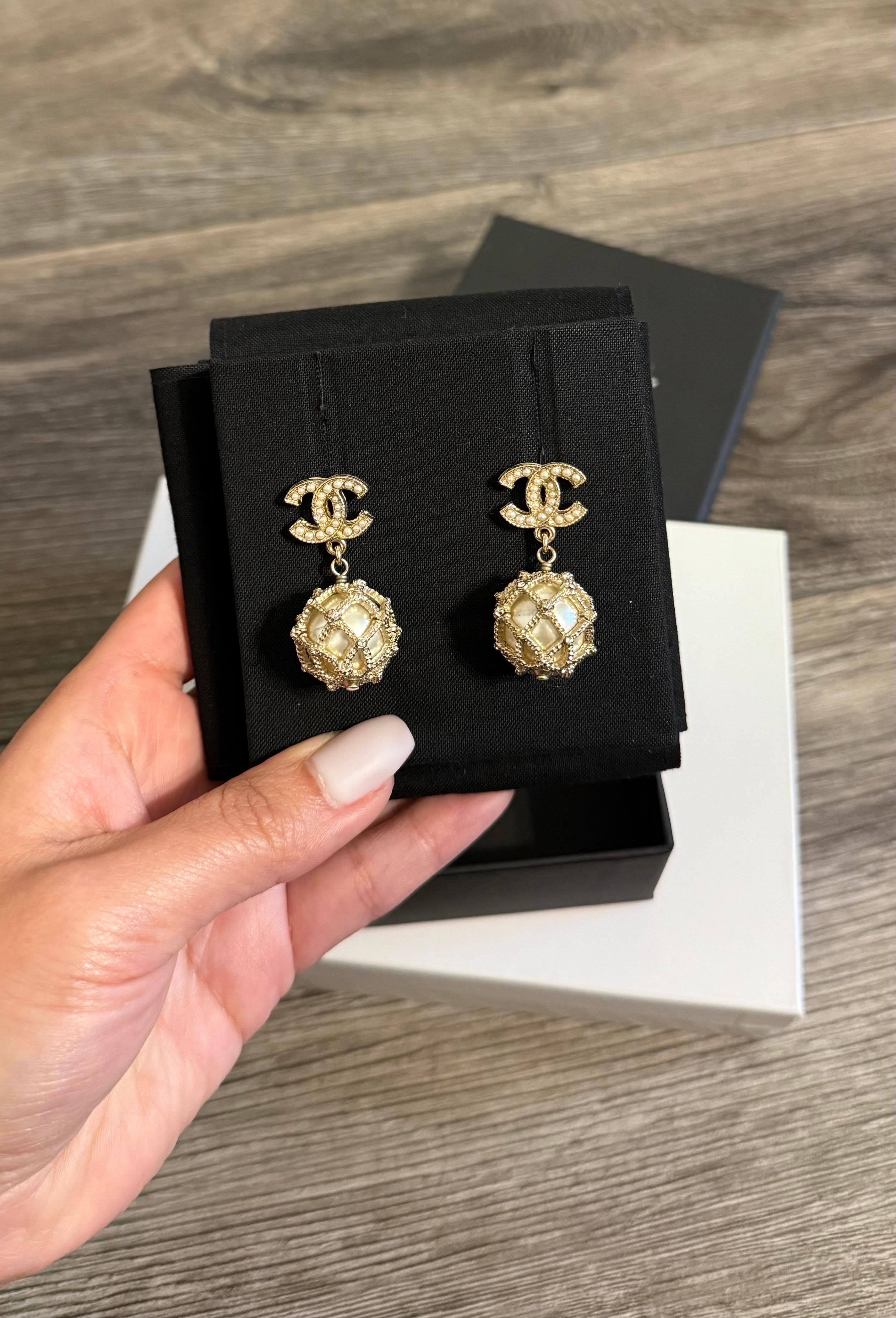 Chanel Gold Faux Pearl CC Crystal Dangle Earrings For Sale 3