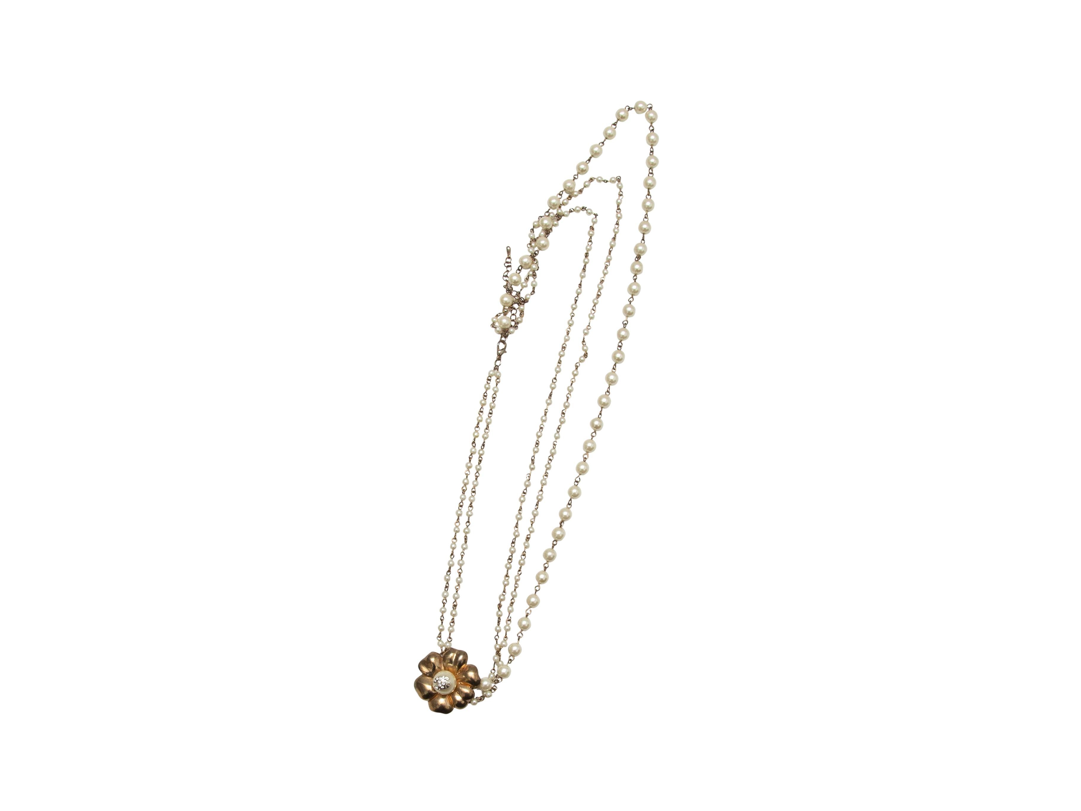  Chanel Gold Faux Pearl Flower Necklace In Good Condition In New York, NY