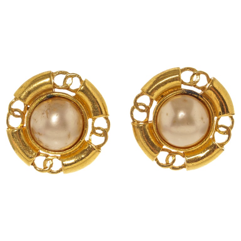 Chanel Gold Faux Pearl Round Earrings at 1stDibs