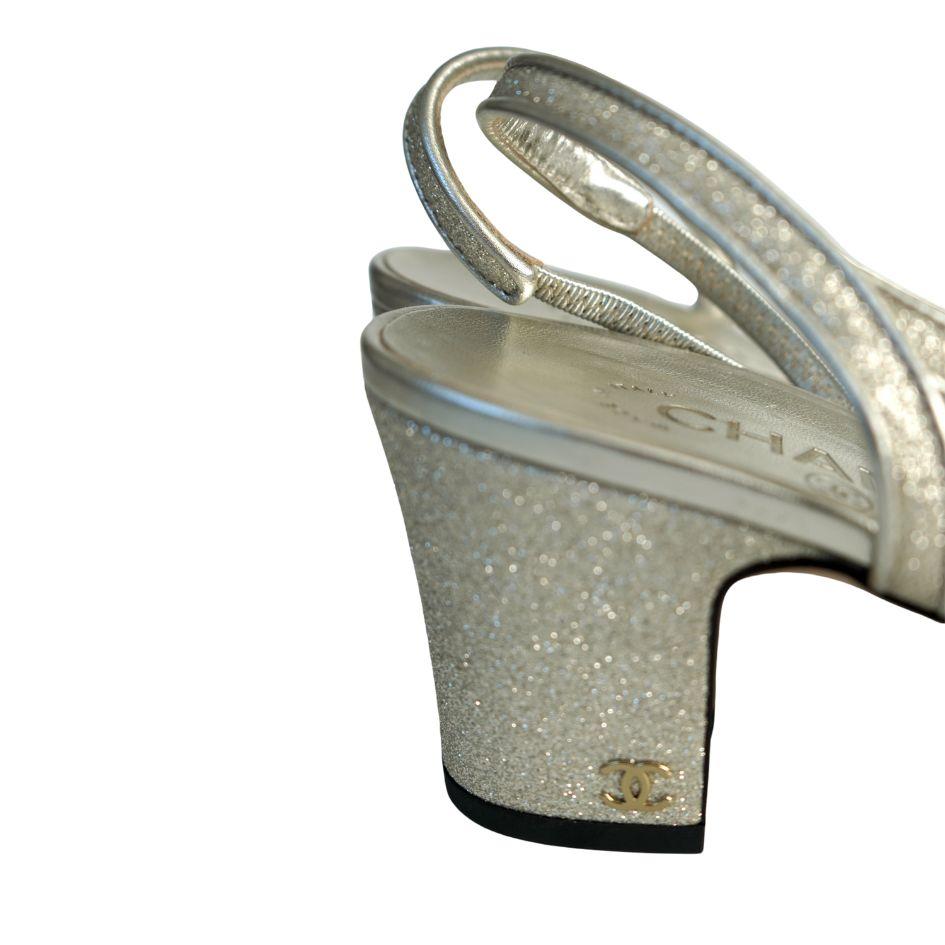Chanel Gold Glitter and Black Cap Toe Grosgrain Slingback Heels 39 2