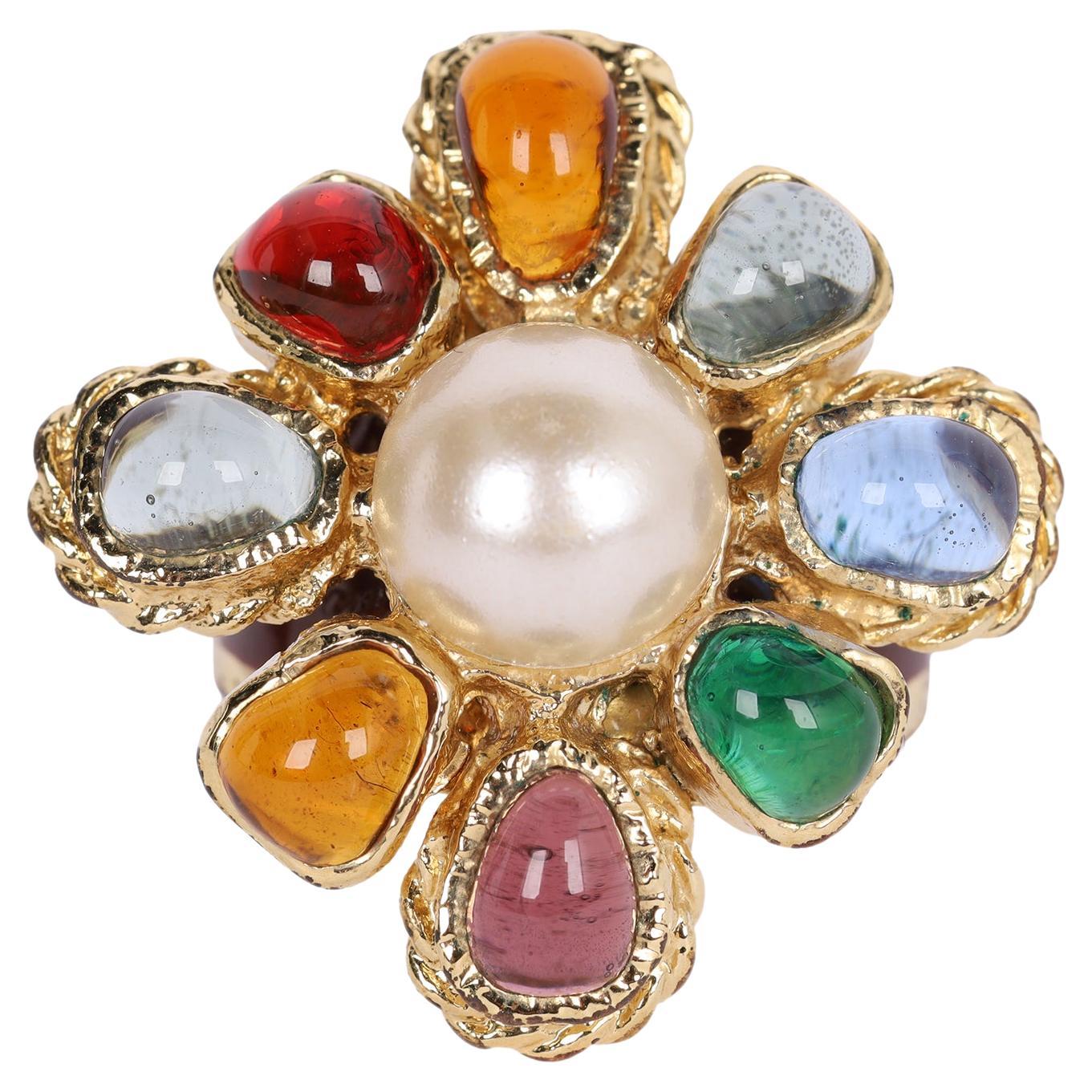 Chanel Gold Gripoix Faux Pearl Ring 6 For Sale