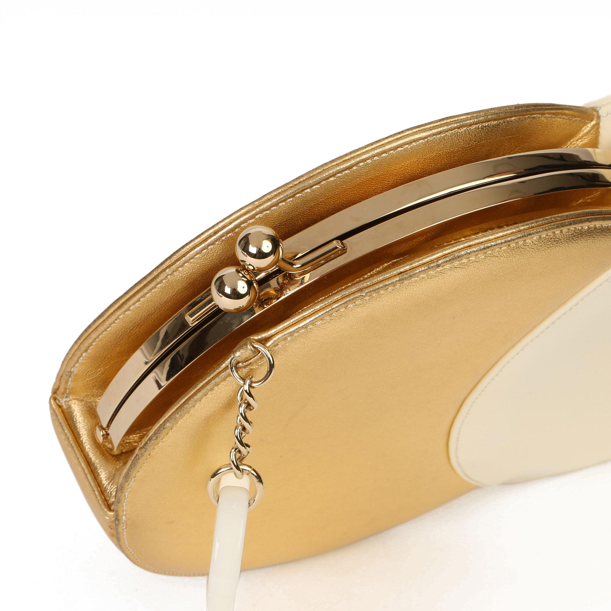 Women's Chanel Gold Lambskin & Beige Patent Leather Double Circle Clutch For Sale