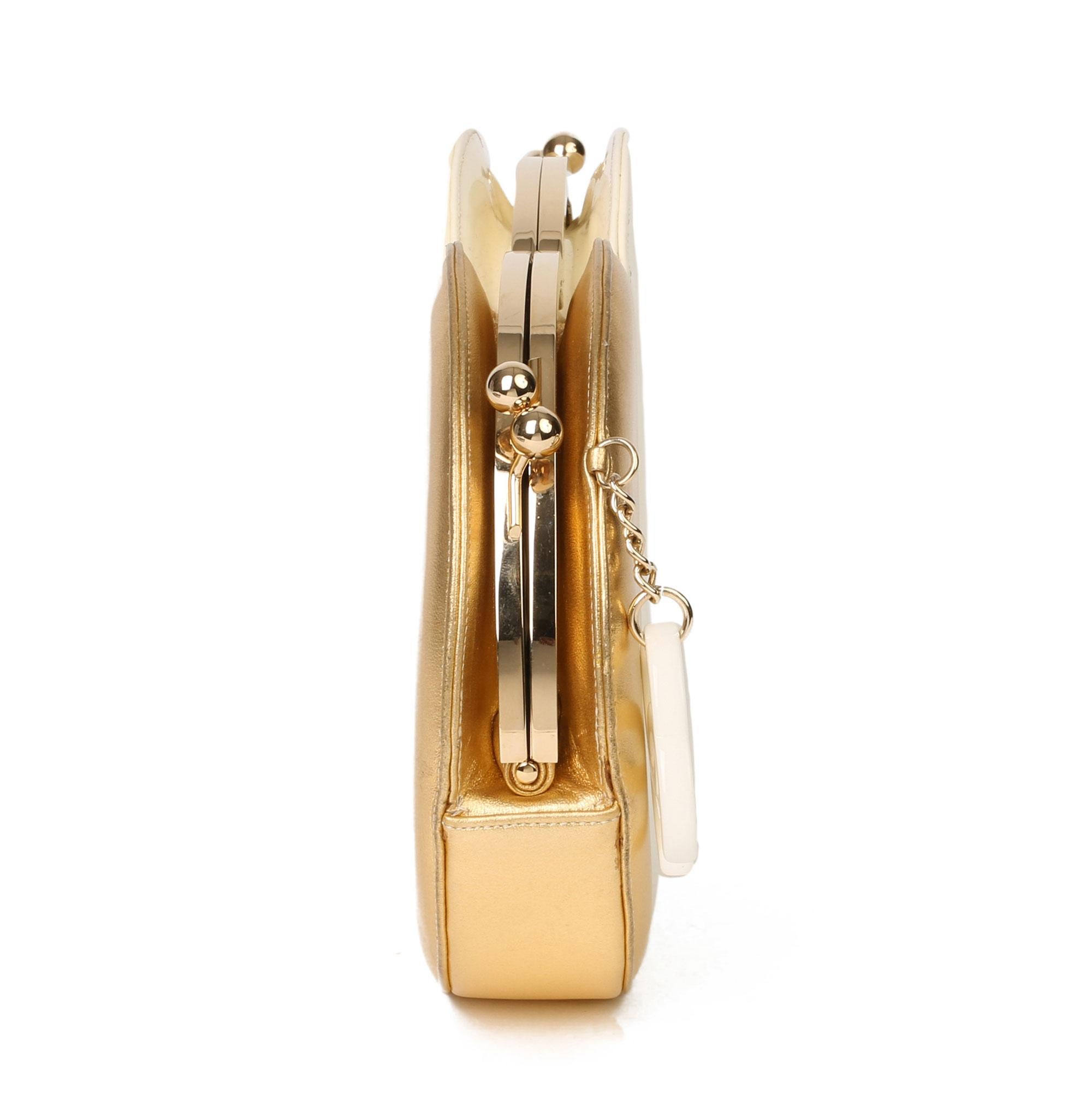Chanel Doppelkreis-Clutch aus goldenem Lammfell und beigefarbenem Lammfell aus Lammfell im Angebot 2