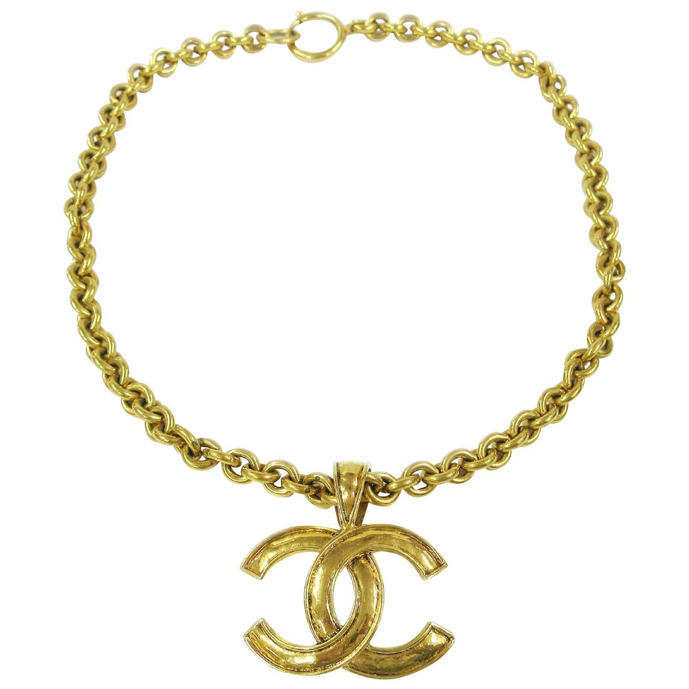 Chanel Gold Large Charm CC Link Evening Pendant Choker Chain Necklace