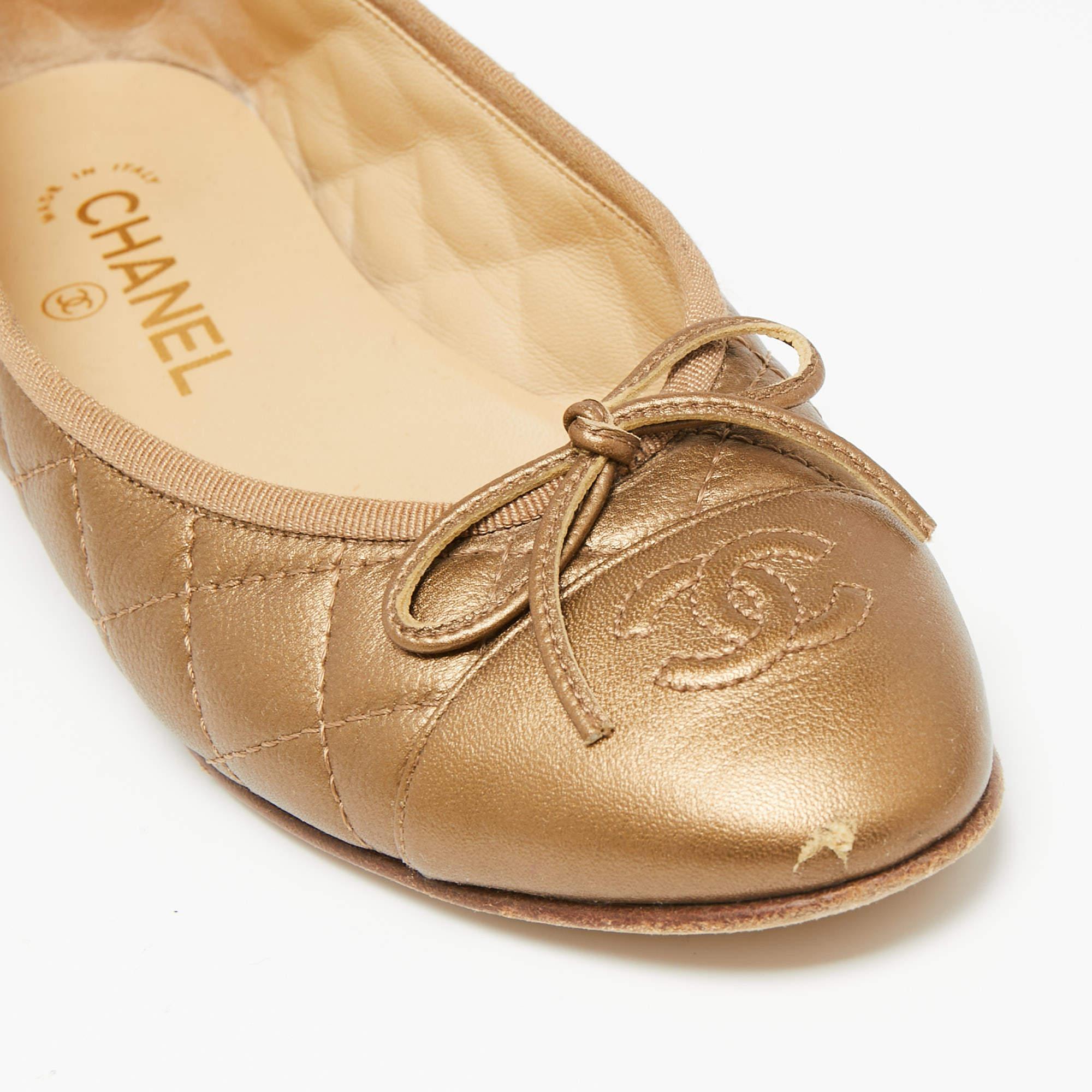 Chanel Gold Leather Bow CC Cap Toe Ballet Flats Size 37 3