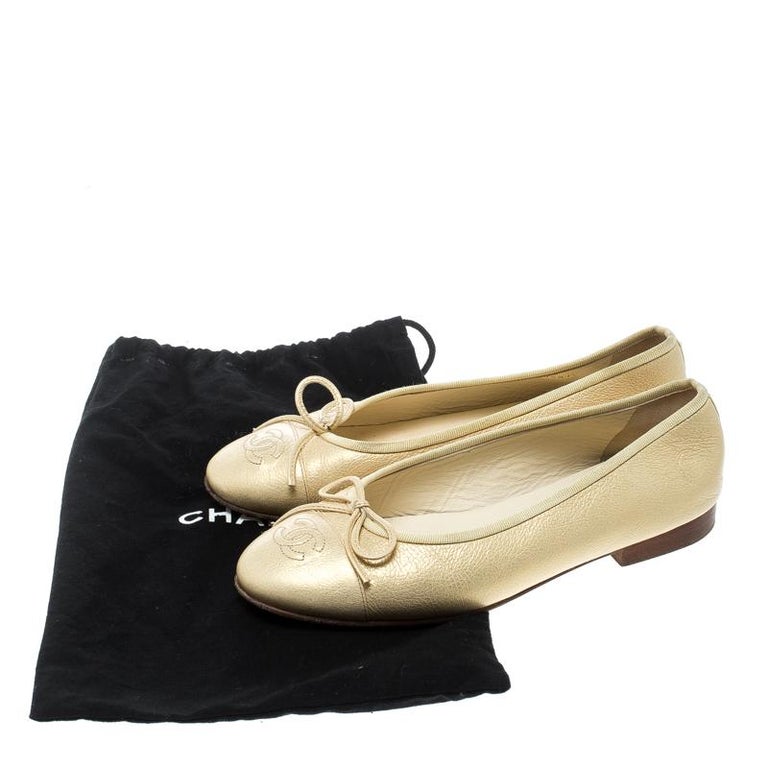 Chanel Gold Leather CC Bow Ballet Flats Size 36 at 1stDibs