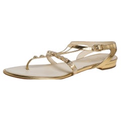 Chanel Gold Leather CC Camellia Thong Sandals Size 39.5