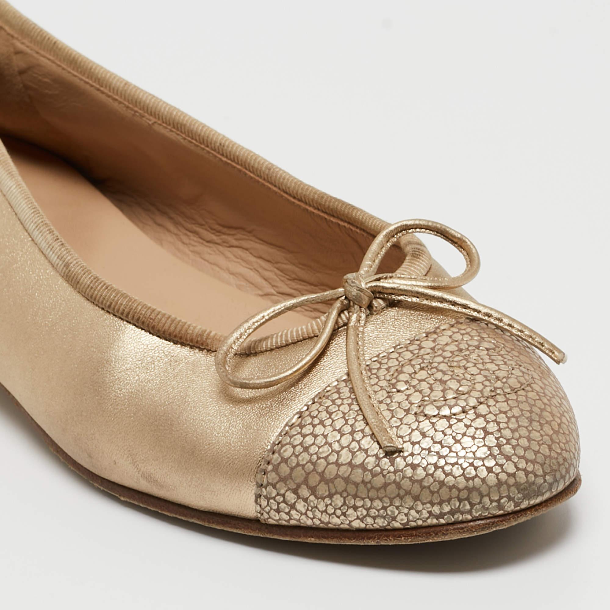 Chanel Gold Leather CC Cap Toe Bow Ballet Flats Size 34.5 3
