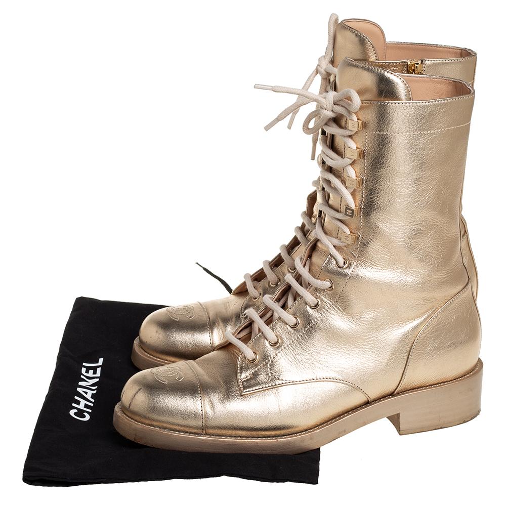 Chanel Gold Leder CC Schnürstiefel Größe 41 4