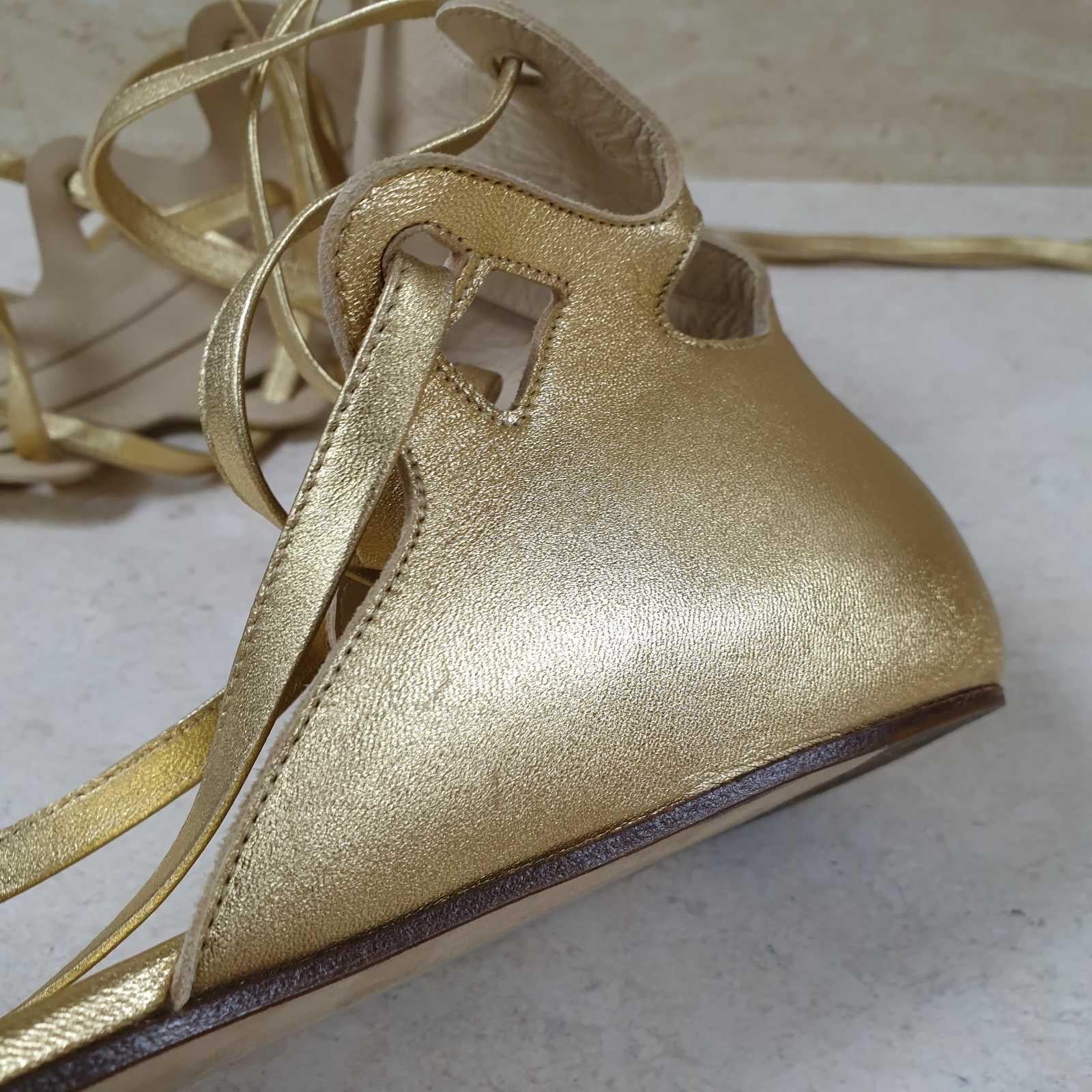 Chanel Gold Leather Gladiator Sandals For Sale 4